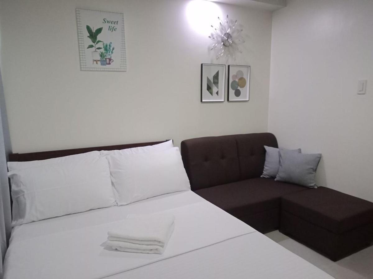 Cozy 1233 The Persimmon Studio Near Sm And Ayala Cebu Extérieur photo