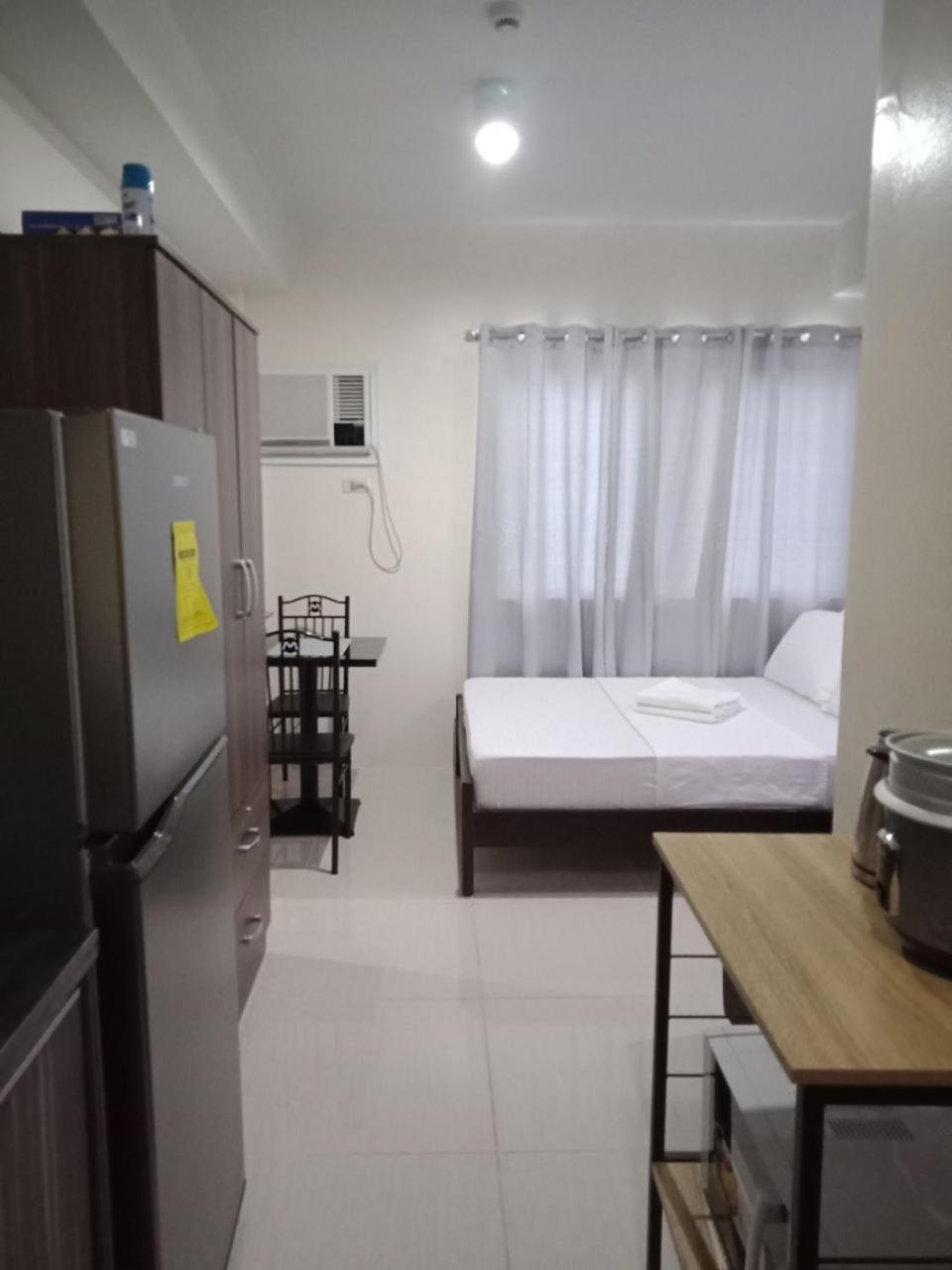 Cozy 1233 The Persimmon Studio Near Sm And Ayala Cebu Extérieur photo