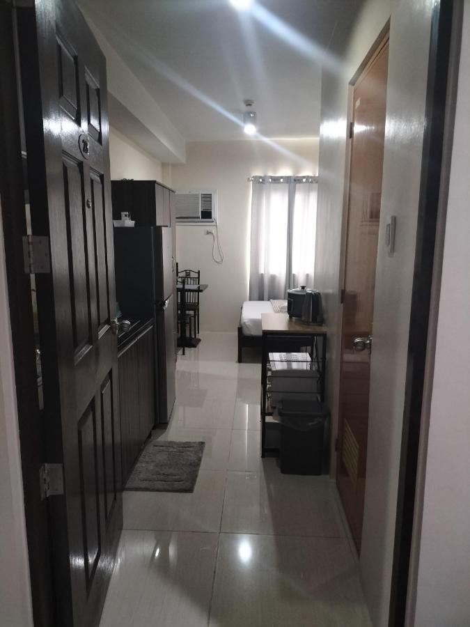 Cozy 1233 The Persimmon Studio Near Sm And Ayala Cebu Extérieur photo