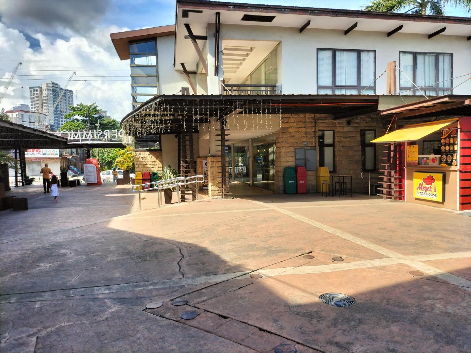 Cozy 1233 The Persimmon Studio Near Sm And Ayala Cebu Extérieur photo